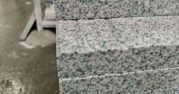 东莞芝麻白楼梯踏步