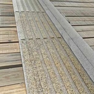 东莞黄金麻盲道石 盲条