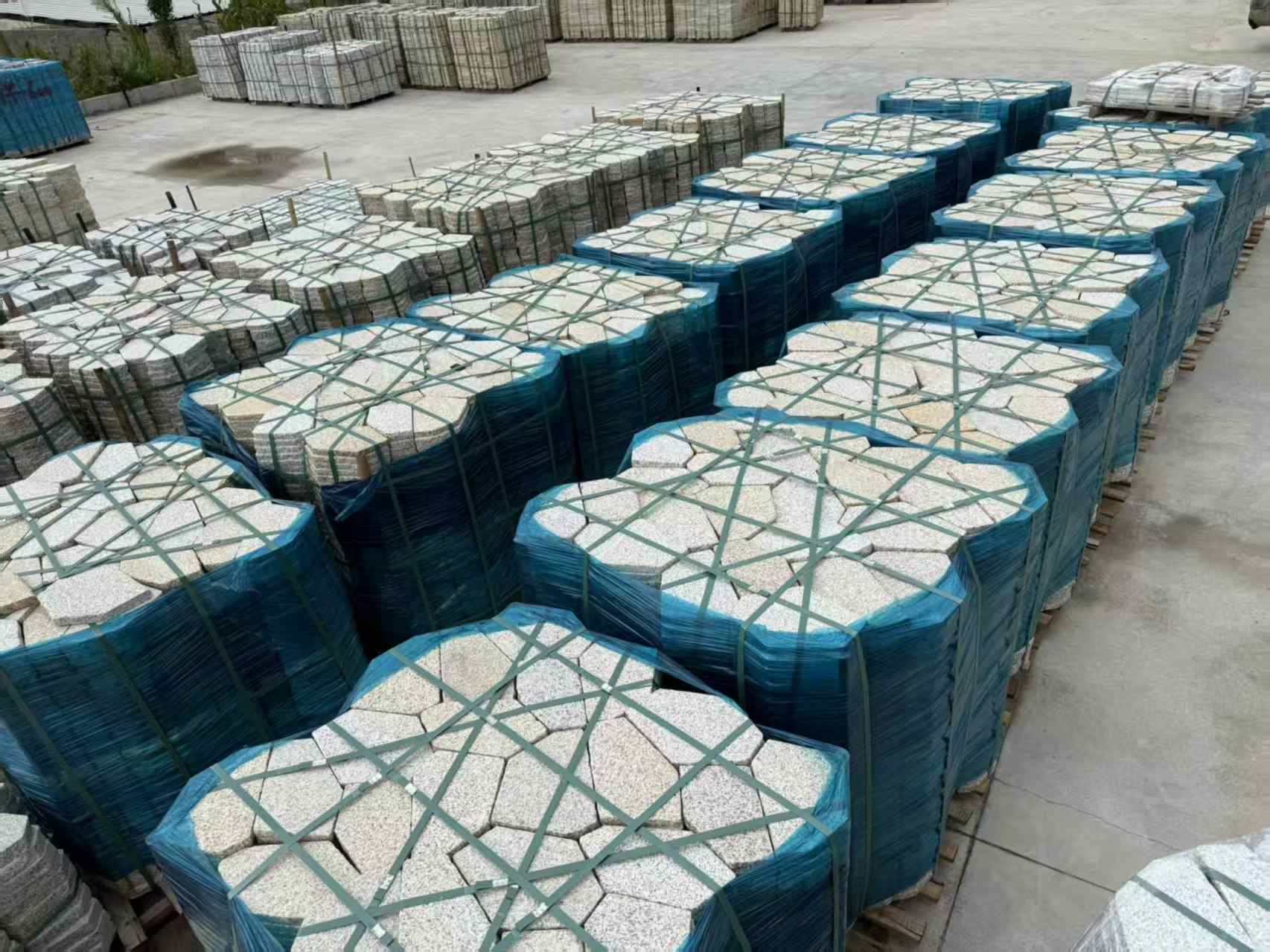 东莞黄金麻冰裂纹 碎拼