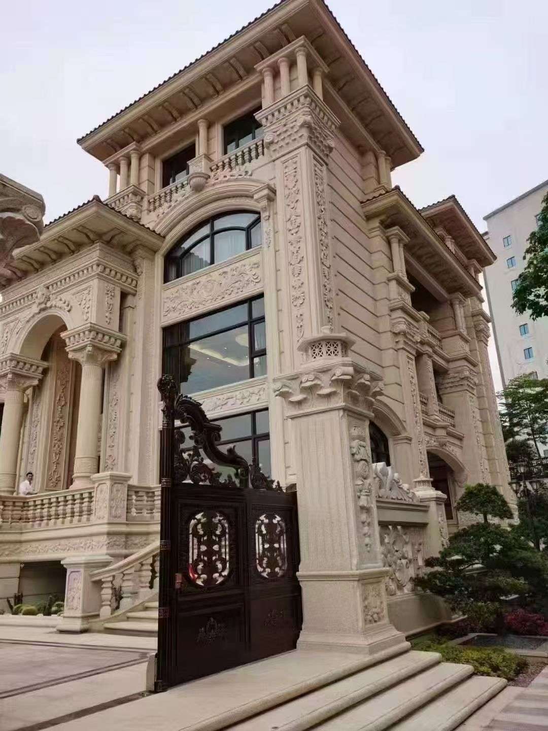 东莞黄金麻别墅外墙异形定制