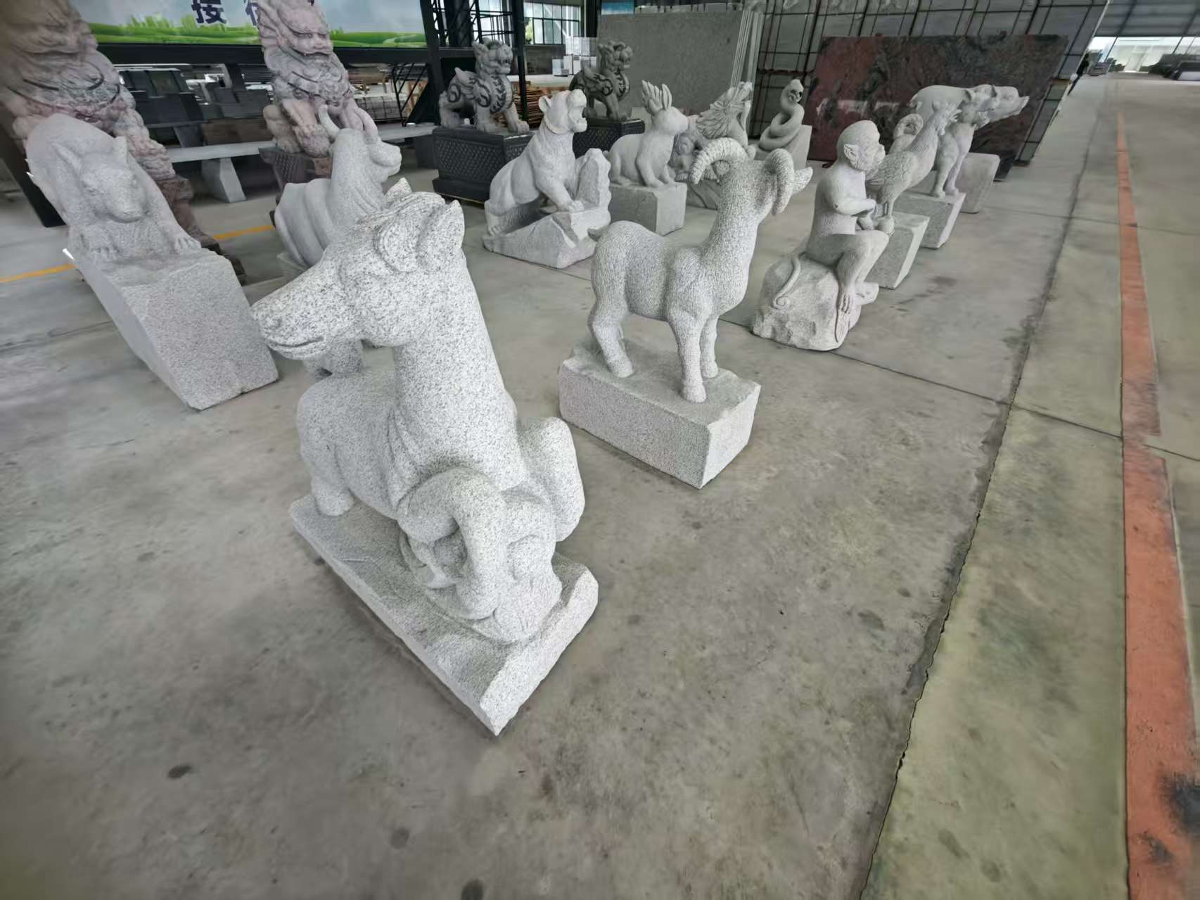 东莞芝麻白雕刻 十二生肖 异形雕刻