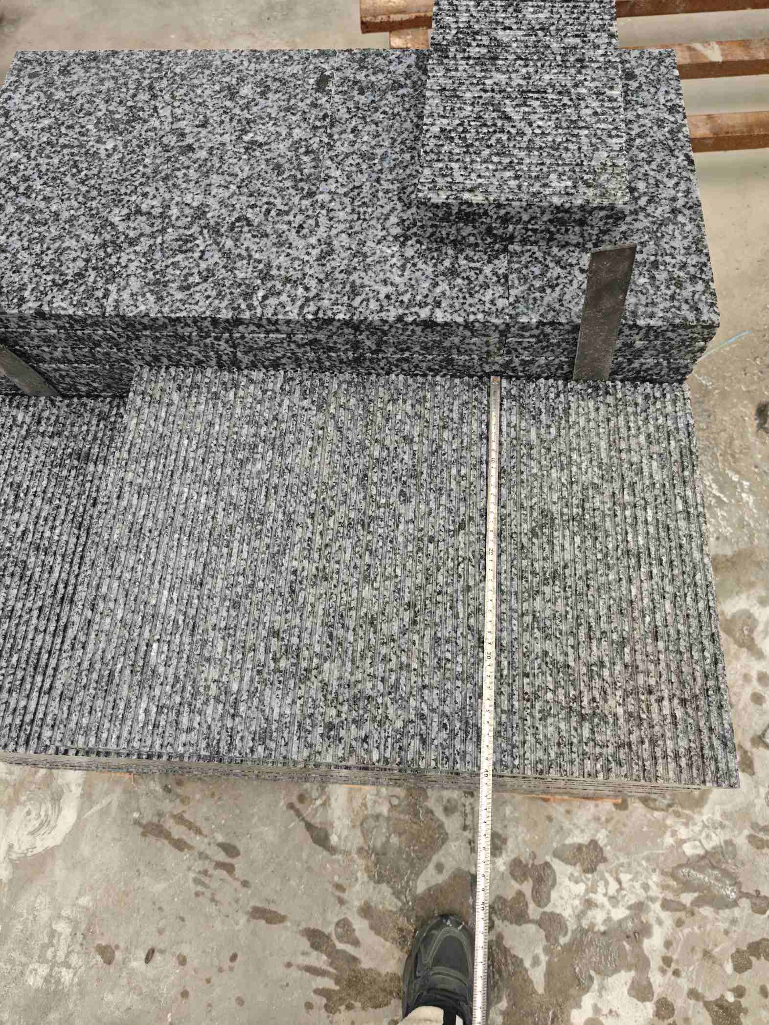 东莞芝麻黑拉丝面